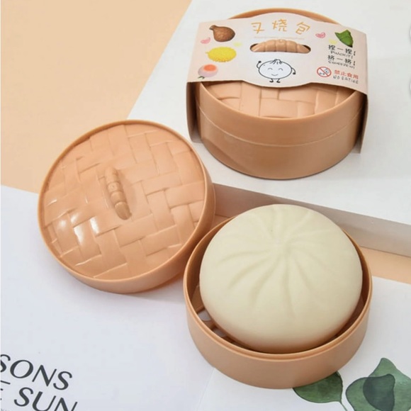 Dumpling Squish Toys - 2 pcs - Picture 2 of 7